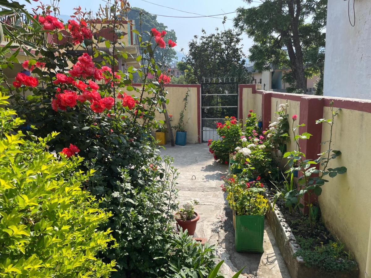 Katyuri Kings Divine Stay- Babaji'S Cave Dwarahat Exterior photo