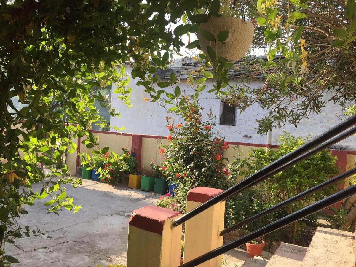 Katyuri Kings Divine Stay- Babaji'S Cave Dwarahat Exterior photo